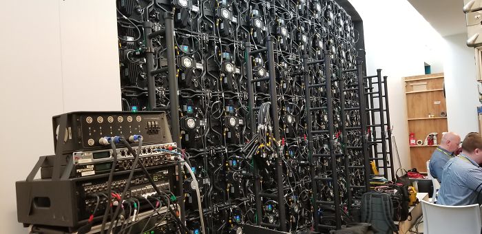 Led Screens Behind The Scenes