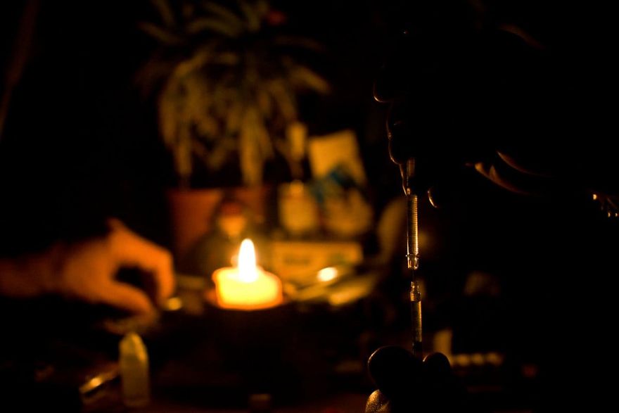 I've Spent 8 Months With The Drug Addicts In Prague And Photographed Them