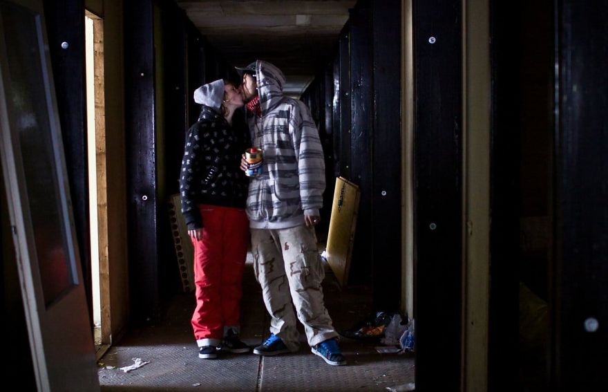 I've Spent 8 Months With The Drug Addicts In Prague And Photographed Them