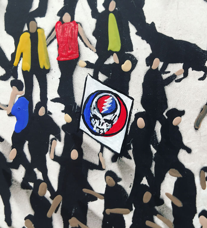 These 8 Paintings Are Filled With Easter Eggs That Are Only Visible When You Zoom In These 8 Paintings Are Filled With Easter Eggs That Are Only Visible When You Zoom In