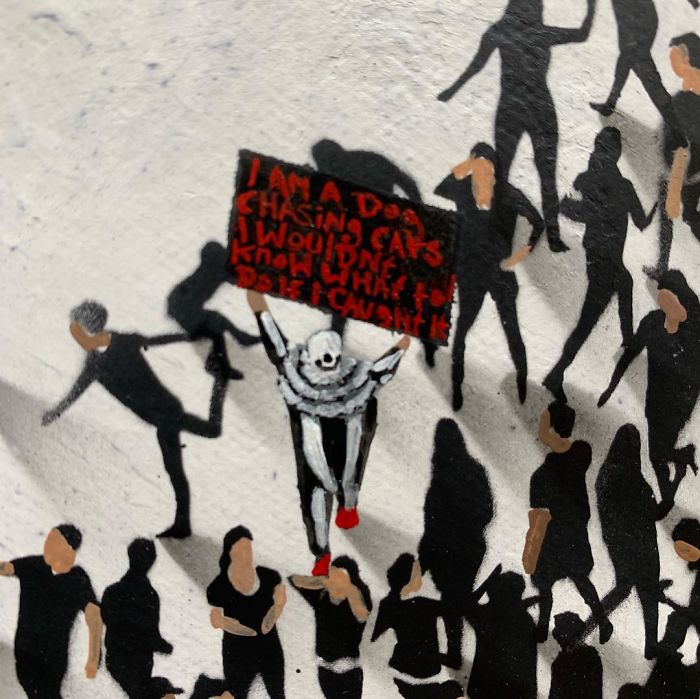 These 8 Paintings Are Filled With Easter Eggs That Are Only Visible When You Zoom In These 8 Paintings Are Filled With Easter Eggs That Are Only Visible When You Zoom In