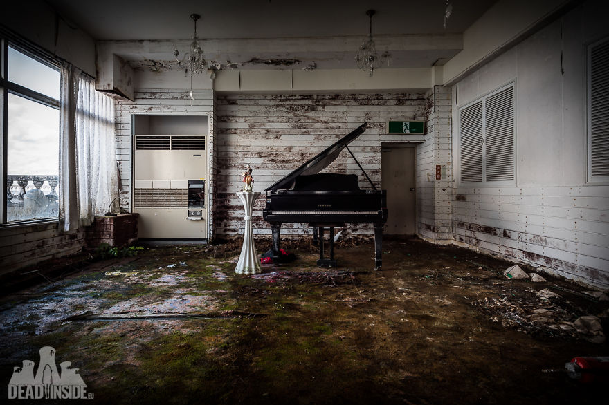 31 Photos That I Took Inside The Biggest Abandoned Hotel In Japan 31 Photos That I Took Inside The Biggest Abandoned Hotel In Japan