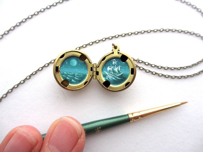 I Paint Portals To Outer Space For Fruit Flies