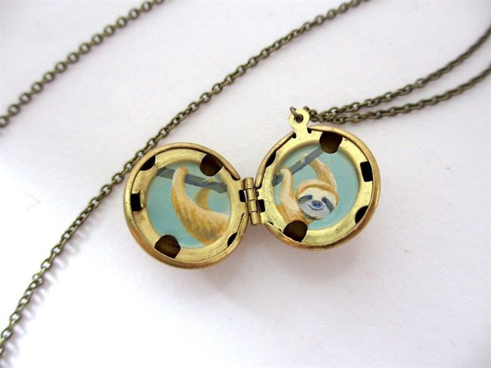 I Paint Portals To Outer Space For Fruit Flies