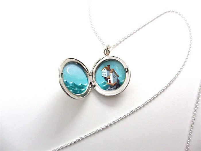 I Paint Portals To Outer Space For Fruit Flies