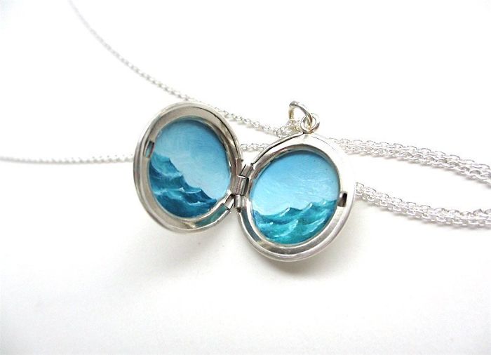 I Paint Portals To Outer Space For Fruit Flies