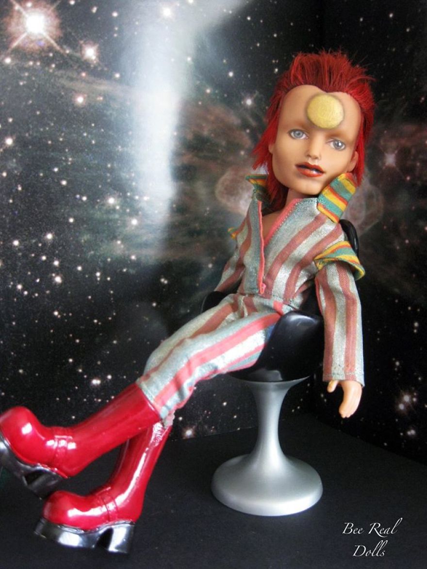 I Personalize, Re-Sculpt And Recycle Pre-Loved Dolls Into Famous People I Personalize, Re-Sculpt And Recycle Pre-Loved Dolls Into Famous People