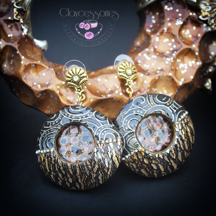 I Use Polymer Clay To Reproduce Fragments Of Gustav Klimt's Paintings