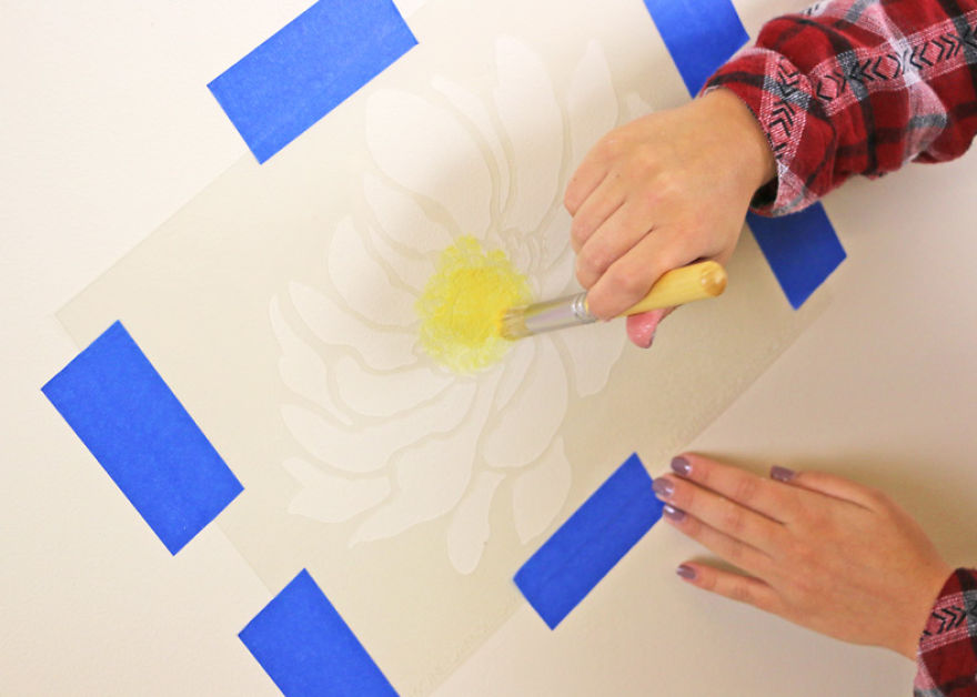 A Floral Watercolor Wallpaper Hack Using Reusable Stencils A Floral Watercolor Wallpaper Hack Using Reusable Stencils