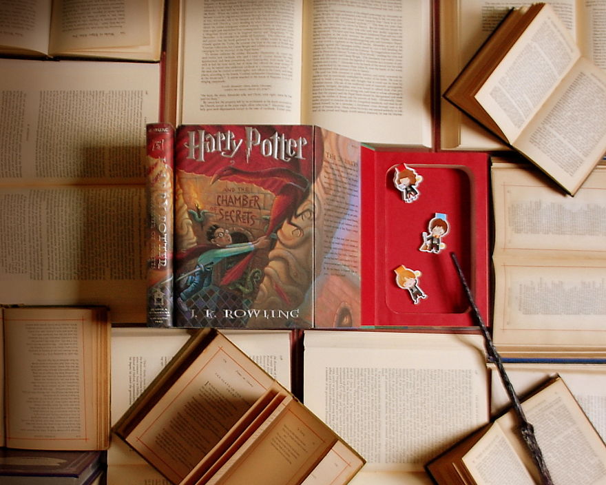 I’m A Shy Bookworm, And I Found A Bookish Way To Make My Living Without Leaving Home I’m A Shy Bookworm, And I Found A Bookish Way To Make My Living Without Leaving Home