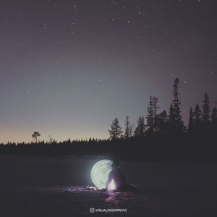 Selenophile Artist Expressed His Love To Moon Through His Art.