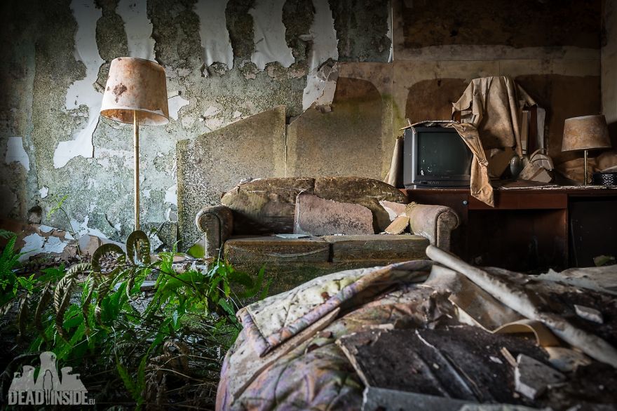 31 Photos That I Took Inside The Biggest Abandoned Hotel In Japan 31 Photos That I Took Inside The Biggest Abandoned Hotel In Japan