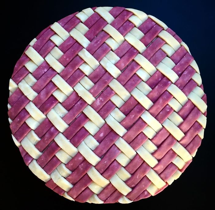 This Woman Takes Pie Baking To Another Level (News Pics)