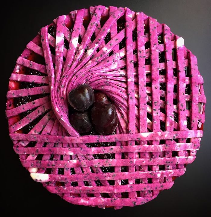 This Woman Takes Pie Baking To Another Level (News Pics)