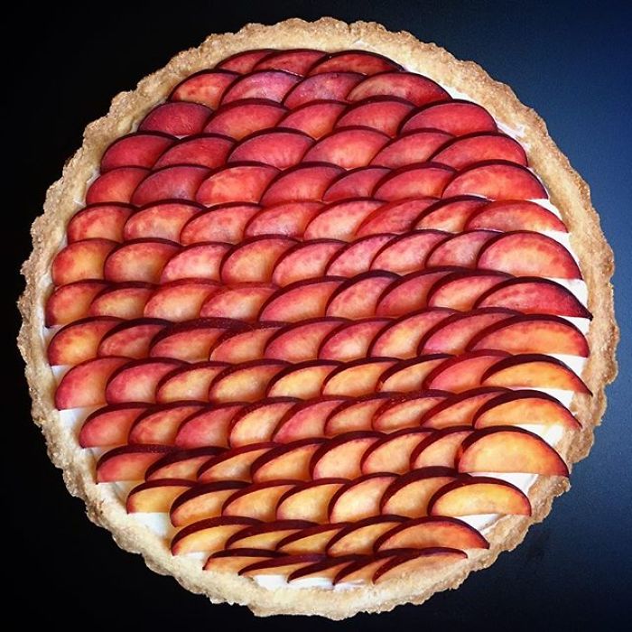 This Woman Takes Pie Baking To Another Level (News Pics)