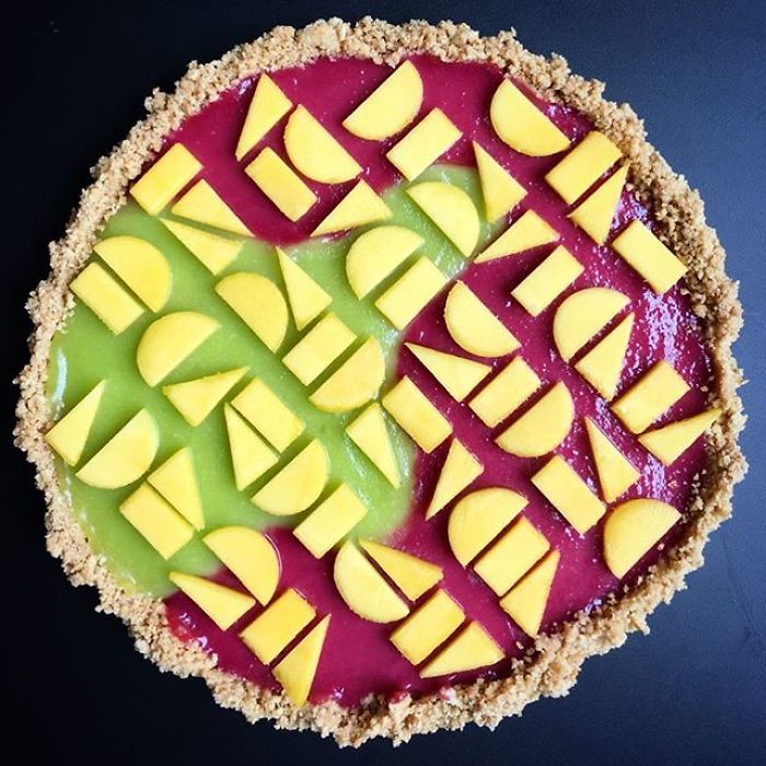 This Woman Takes Pie Baking To Another Level (News Pics)