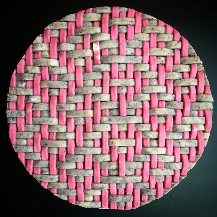 This Woman Takes Pie Baking To Another Level (News Pics)