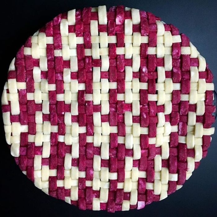 This Woman Takes Pie Baking To Another Level (News Pics)