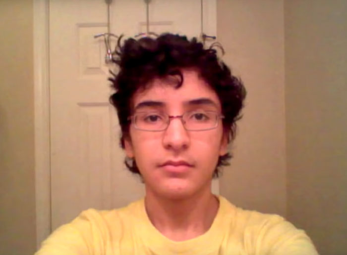 This Guy Takes A Selfie Each Day And Will Continue Until He Dies