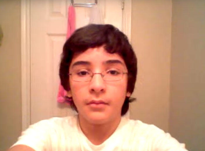 This Guy Takes A Selfie Each Day And Will Continue Until He Dies