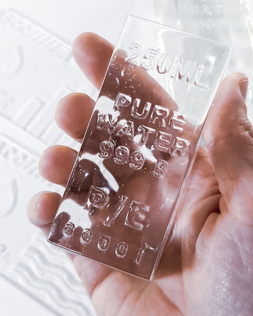 I Turned Water Into Banknotes And Gold Bars To Raise Awareness About Our Most Valuable Resource I Turned Water Into Banknotes And Gold Bars To Raise Awareness About Our Most Valuable Resource