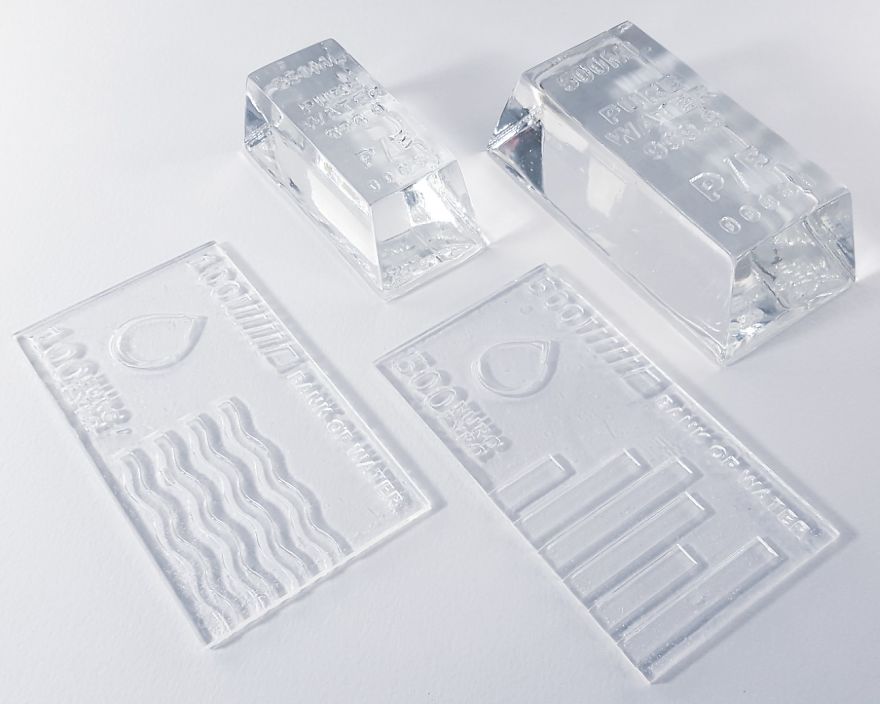 I Turned Water Into Banknotes And Gold Bars To Raise Awareness About Our Most Valuable Resource I Turned Water Into Banknotes And Gold Bars To Raise Awareness About Our Most Valuable Resource