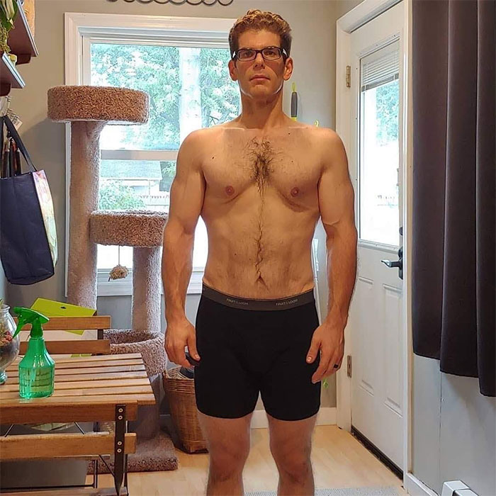 After Neglecting My Body For 10 Years, I Started Making Small Changes And Went From 300lbs To 150lbs