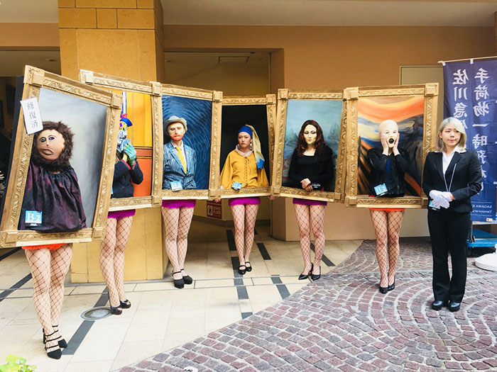 Japanese Art Students Turned Themselves Into Famous Paintings, Including The Biggest Fail Ever - Ecce Homo Japanese Art Students Turned Themselves Into Famous Paintings, Including The Biggest Fail Ever - Ecce Homo