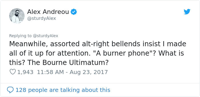 Gay Man Gets Turned Down From Adopting A Rescue Cat, So He Shares The Texts Online Gay Man Gets Turned Down From Adopting A Rescue Cat, So He Shares The Texts Online