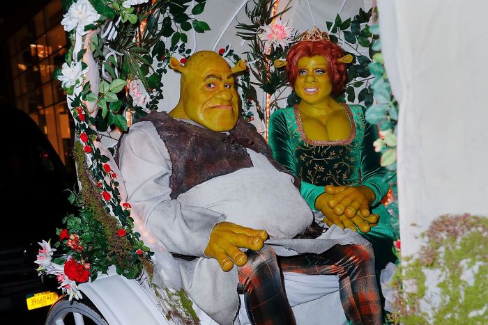 Heidi Klum Finally Reveals This Year’s Costume, Proves She’s The Queen Of Halloween Once More Heidi Klum Finally Reveals This Year’s Costume, Proves She’s The Queen Of Halloween Once More