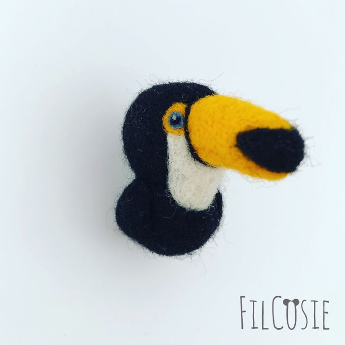 I Create Mini Figurines Out Of Felt