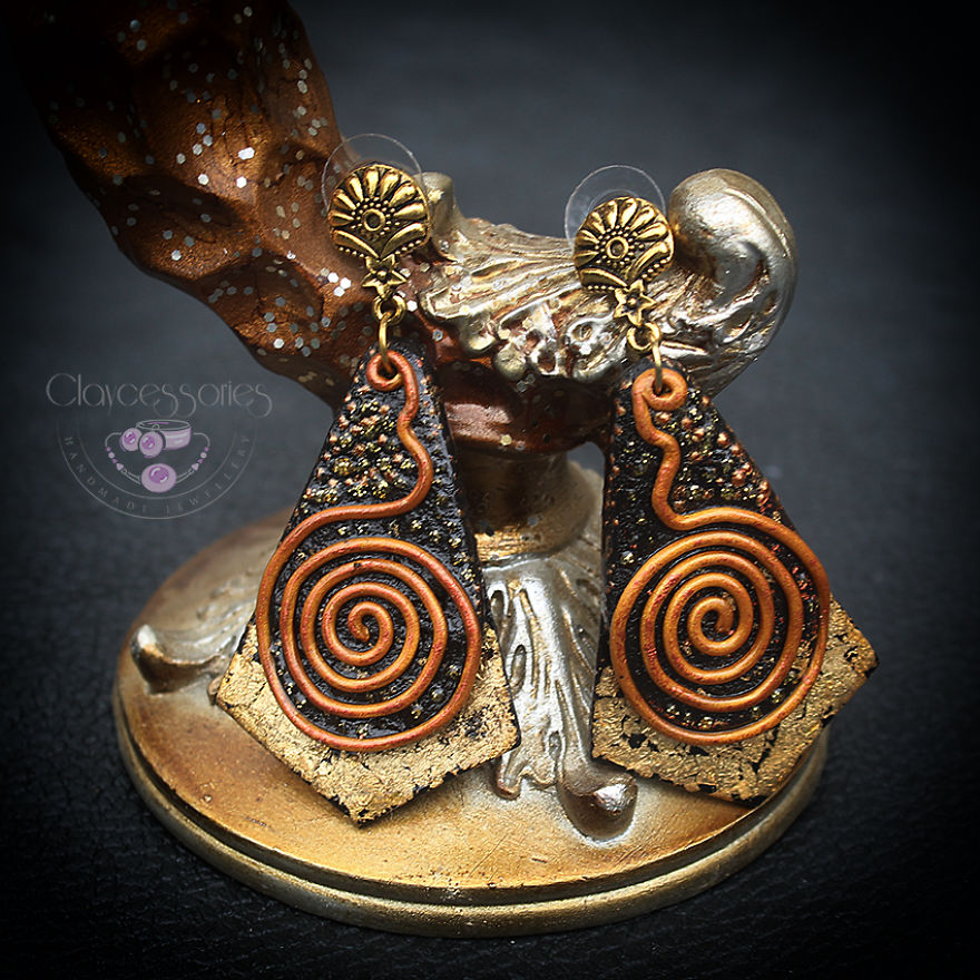 I Use Polymer Clay To Reproduce Fragments Of Gustav Klimt's Paintings