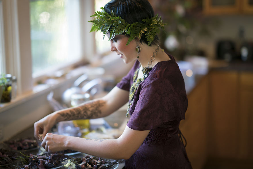 I Throw Fairytale Gatherings For Strangers Because The World Needs More Wonder