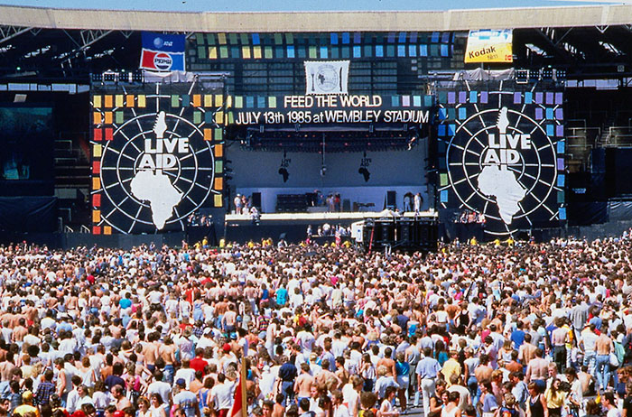 Someone Made A Side-By-Side Comparison Of Rami Malek And Freddie Mercury An Live Aid, And It's Like Watching The Same Person Someone Made A Side-By-Side Comparison Of Rami Malek And Freddie Mercury An Live Aid, And It's Like Watching The Same Person