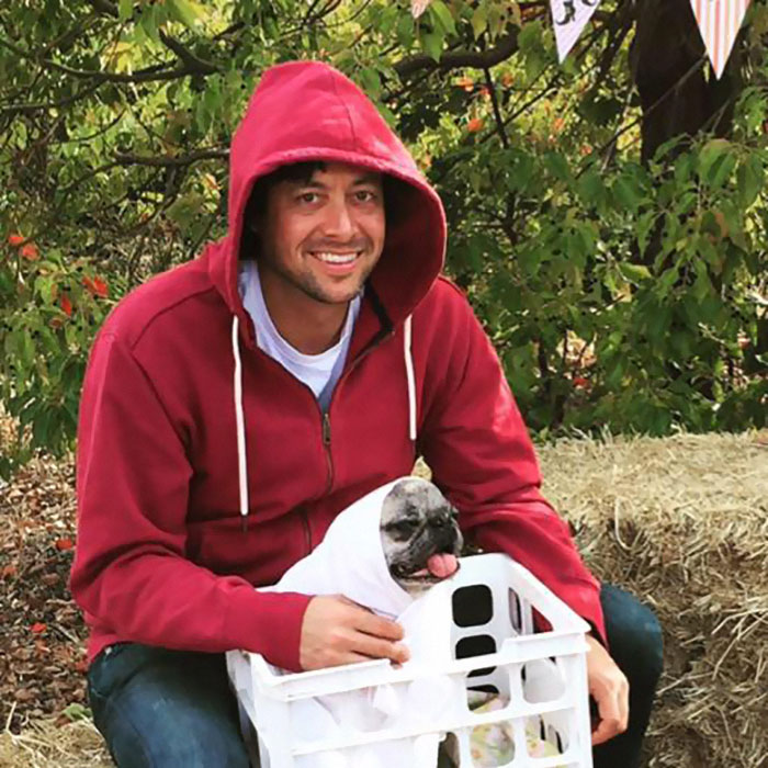 Nurse Posts How His Toyota Looks After He Saves Many Lives From Fire, Toyota Responds Nurse Posts How His Toyota Looks After He Saves Many Lives From Fire, Toyota Responds