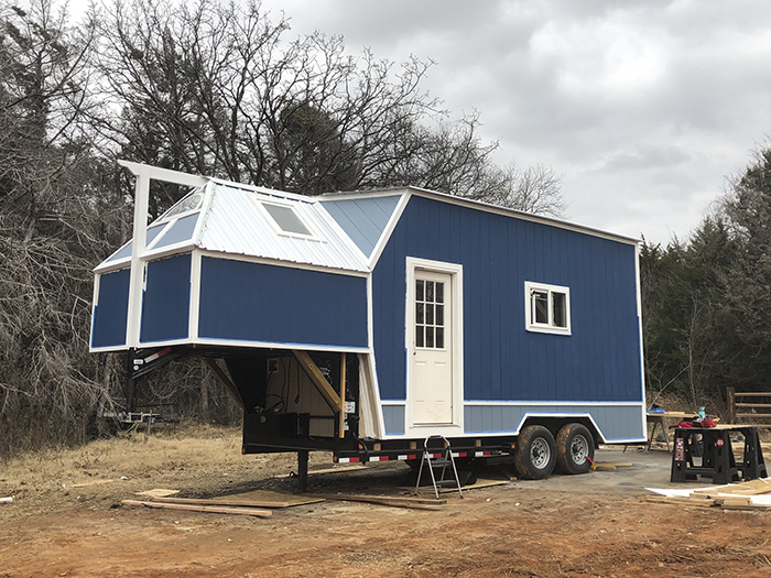 Man Shares Tragic Before & After Photos Of His Tiny DIY House After California Wildfires Man Shares Tragic Before & After Photos Of His Tiny DIY House After California Wildfires