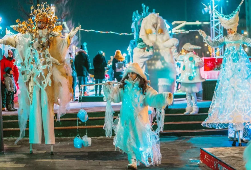 Winter Fairy Tale To Remember: Moscow&rsquo;s Journey To Christmas Festival
