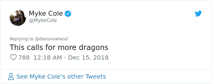 Neighbors Are Saying This Woman's Christmas Dragon Decorations Are Inappropriate, So She 'Fixes' It Neighbors Are Saying This Woman's Christmas Dragon Decorations Are Inappropriate, So She 'Fixes' It