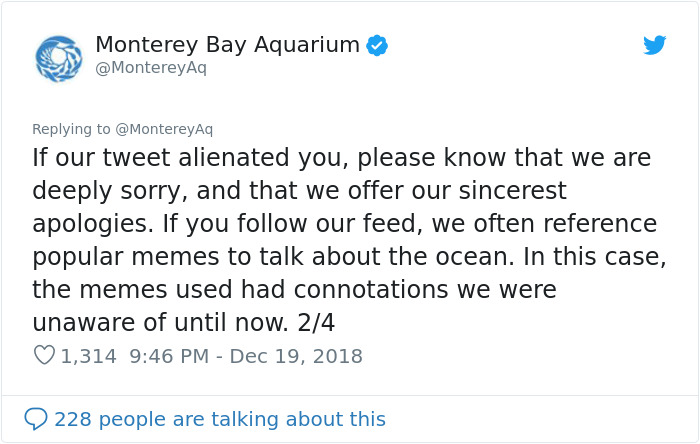 Aquarium Fat-Shames One Of Their Otters, Gets Instantly Murdered By Words Aquarium Fat-Shames One Of Their Otters, Gets Instantly Murdered By Words