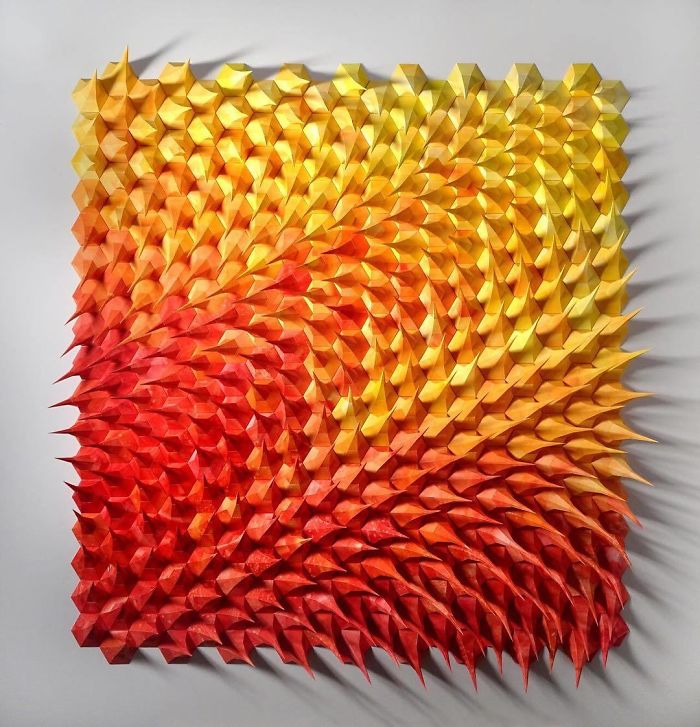 The Way This Engineer Turns Simple Sheets Of Paper Into Geometric Art Is Amazingly Satisfying (30 Pics) The Way This Engineer Turns Simple Sheets Of Paper Into Geometric Art Is Amazingly Satisfying (30 Pics)