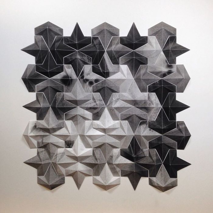 The Way This Engineer Turns Simple Sheets Of Paper Into Geometric Art Is Amazingly Satisfying (30 Pics) The Way This Engineer Turns Simple Sheets Of Paper Into Geometric Art Is Amazingly Satisfying (30 Pics)