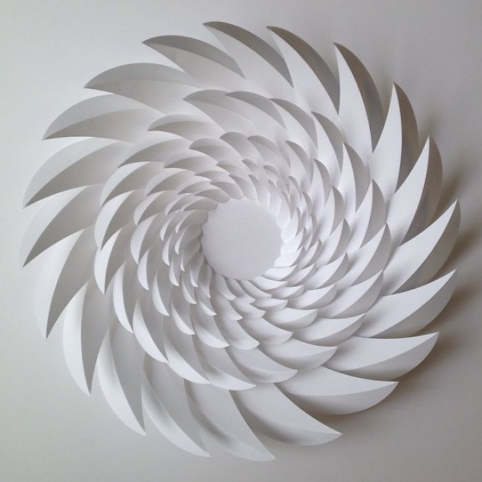 The Way This Engineer Turns Simple Sheets Of Paper Into Geometric Art Is Amazingly Satisfying (30 Pics) The Way This Engineer Turns Simple Sheets Of Paper Into Geometric Art Is Amazingly Satisfying (30 Pics)