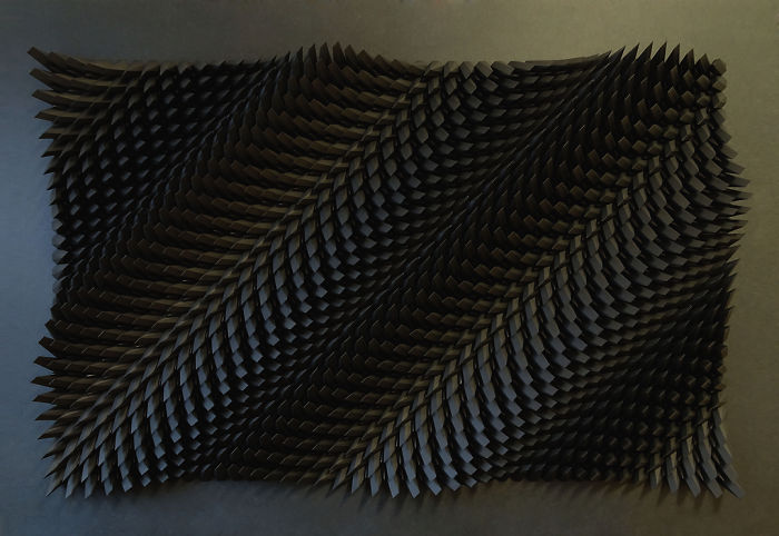 The Way This Engineer Turns Simple Sheets Of Paper Into Geometric Art Is Amazingly Satisfying (30 Pics) The Way This Engineer Turns Simple Sheets Of Paper Into Geometric Art Is Amazingly Satisfying (30 Pics)