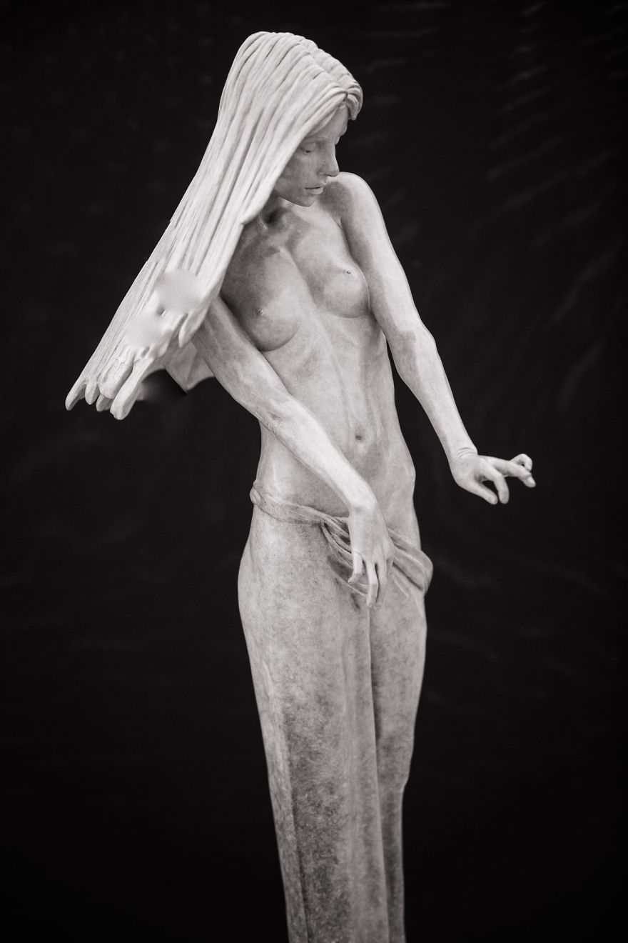 This Artist Makes Incredible Female Sculptures That Will Impress You