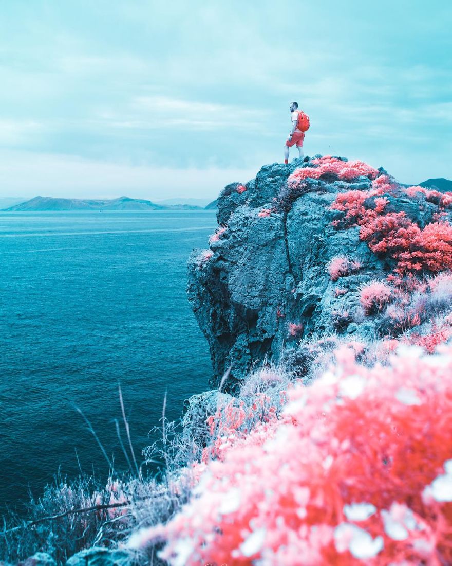 Italian Photographer Captures The World In Infrared And It Is The Best Thing You Would Ever See