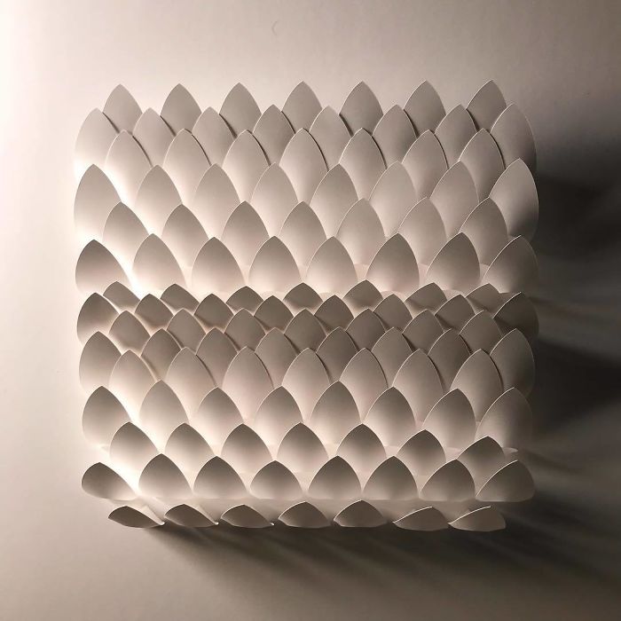 The Way This Engineer Turns Simple Sheets Of Paper Into Geometric Art Is Amazingly Satisfying (30 Pics) The Way This Engineer Turns Simple Sheets Of Paper Into Geometric Art Is Amazingly Satisfying (30 Pics)