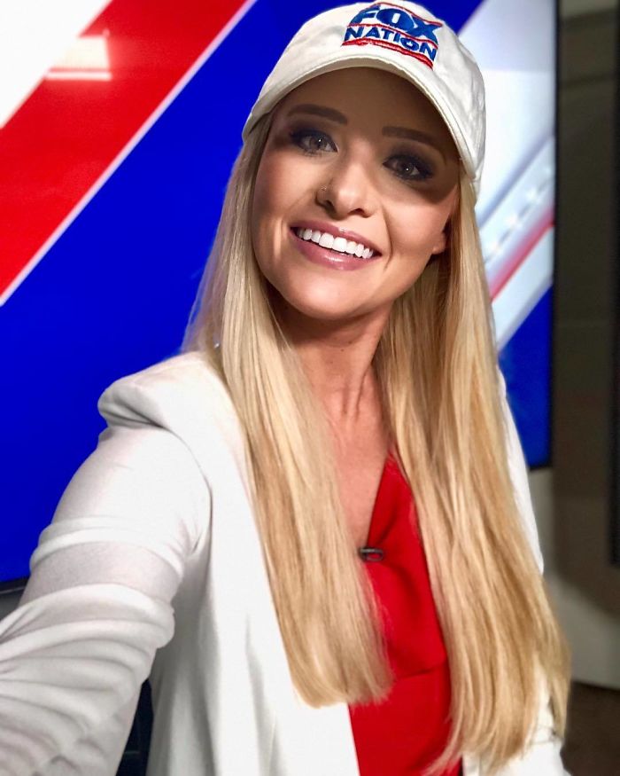The Way This 11-Year-Old Destroyed Tomi Lahren's Tweet Goes Viral The Way This 11-Year-Old Destroyed Tomi Lahren's Tweet Goes Viral