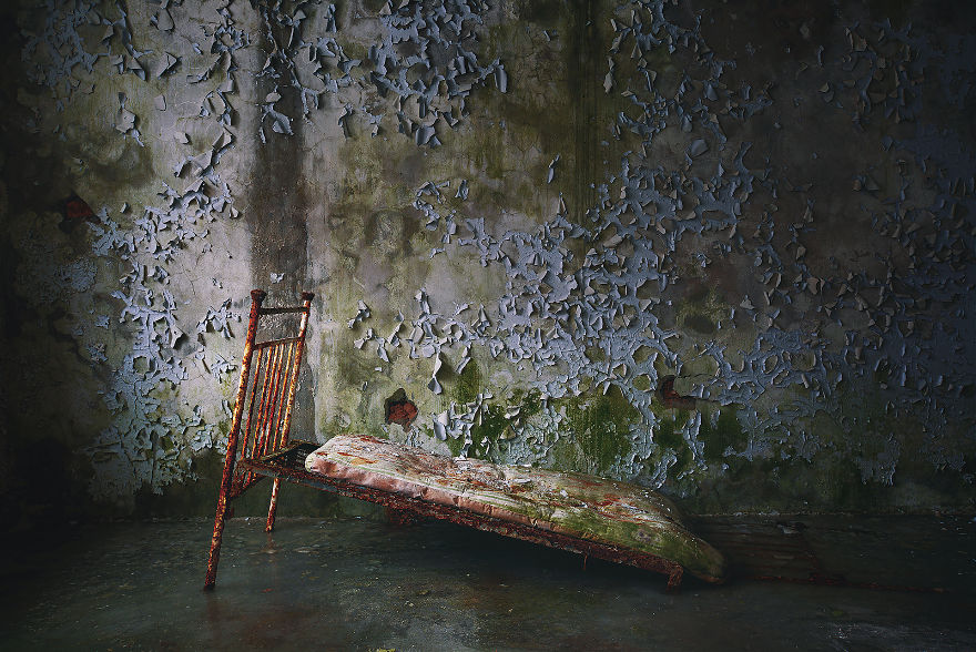 I Photographed Abandoned Cities Of Chernobyl & Pripyat