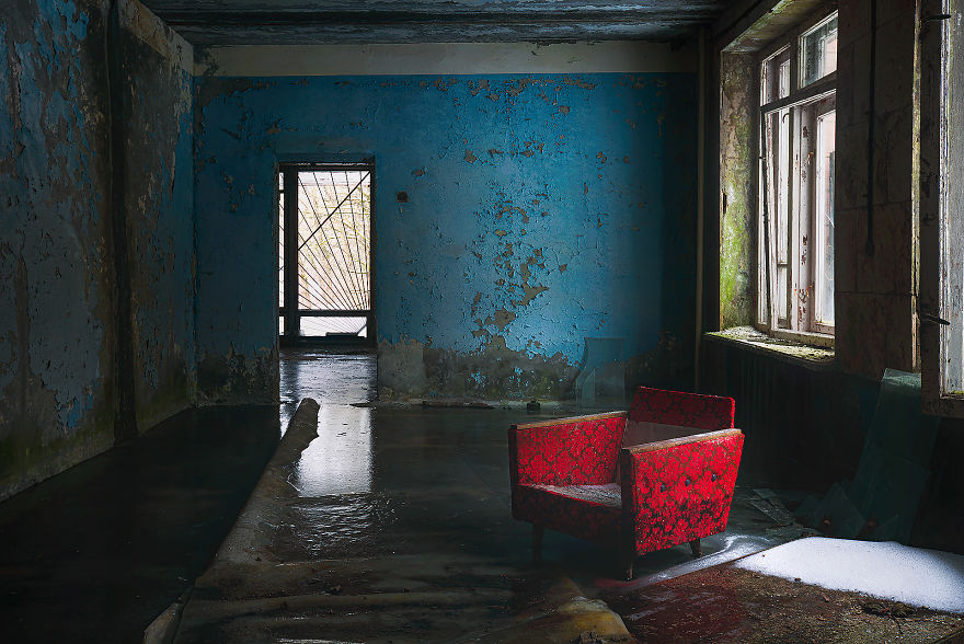 I Photographed Abandoned Cities Of Chernobyl & Pripyat