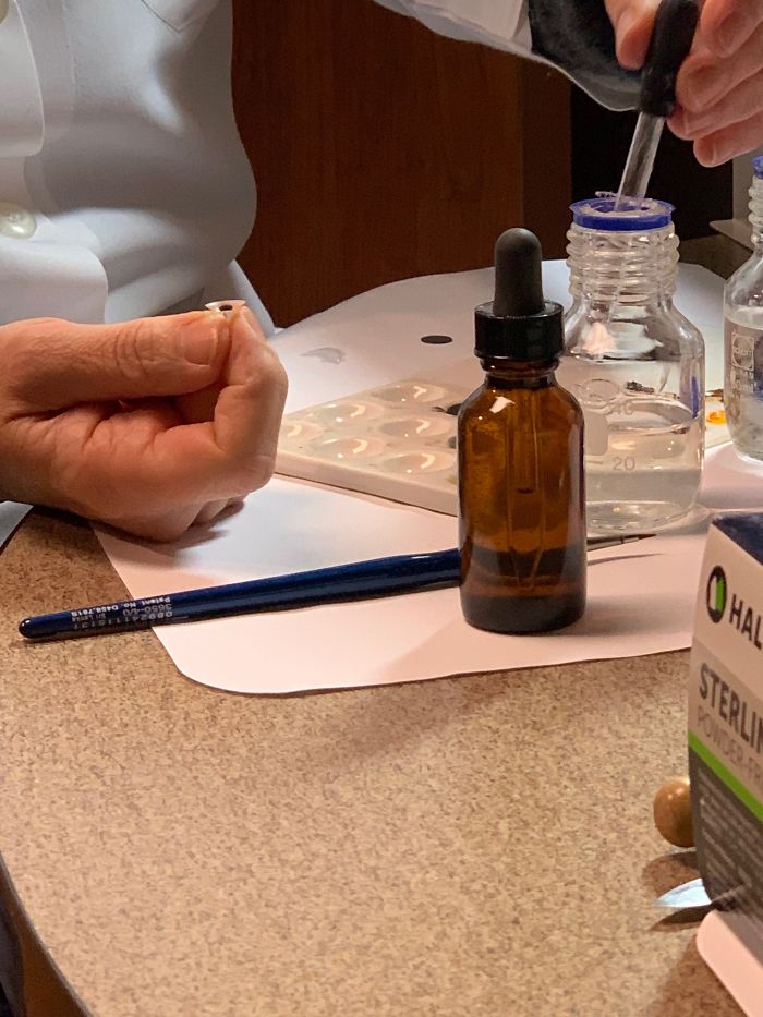 7 Months Ago My Husband Lost His Eye, I Documented The Weekend When He Finally Got A New One (Warning: Sensitive Content) 7 Months Ago My Husband Lost His Eye, I Documented The Weekend When He Finally Got A New One (Warning: Sensitive Content)